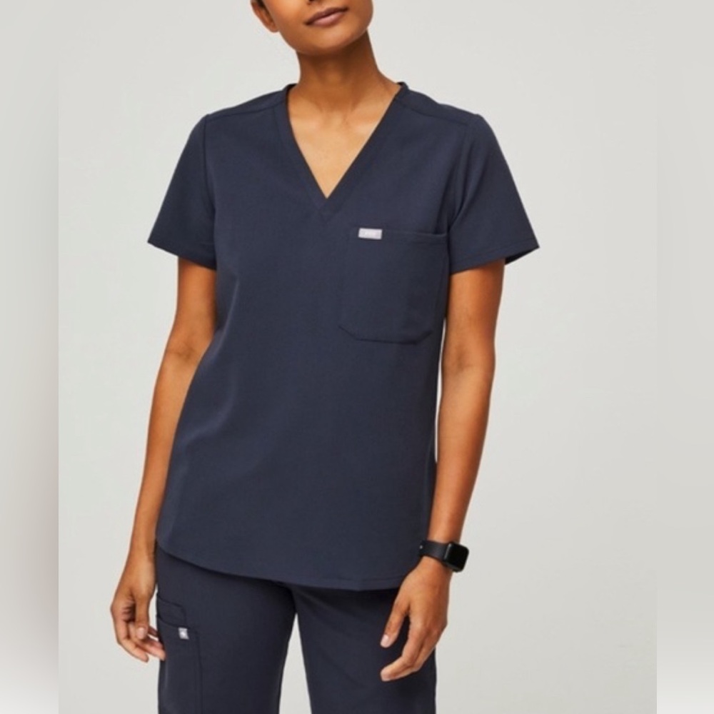Quiet Navy Figs Scrub Set